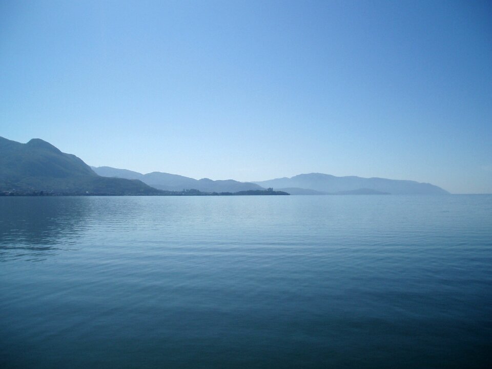 Dali erhai lake highland lakes