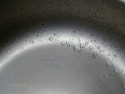 Sink steel wet