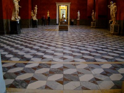 Hall sculpture ancient greece