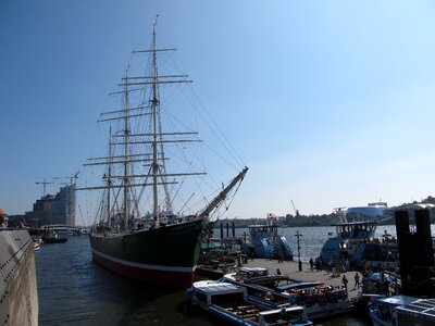 Hamburg port sailing vessel photo