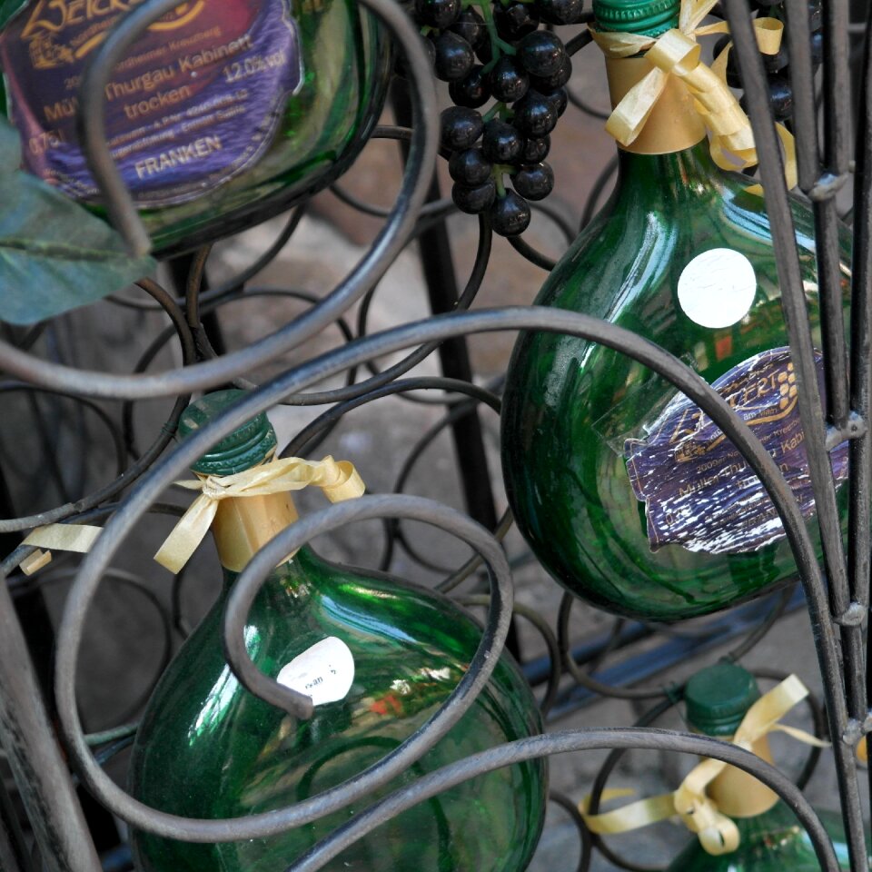Grid glass bottle green