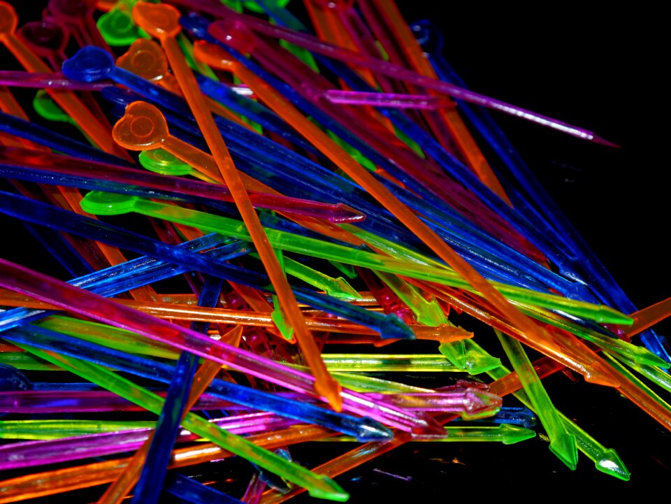 Party sticks eat spit