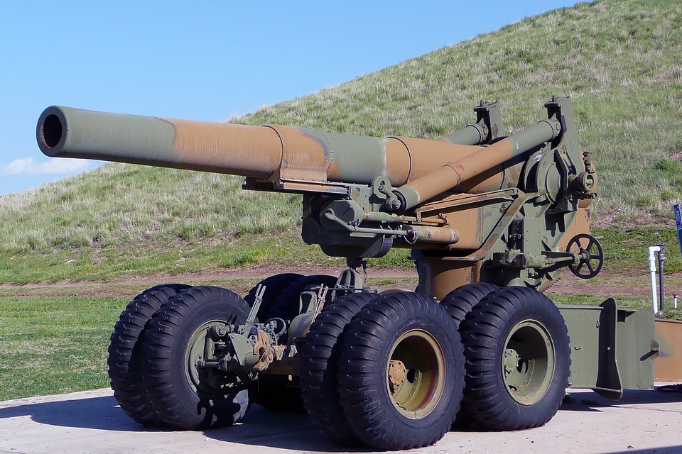 Deadly machine weapon