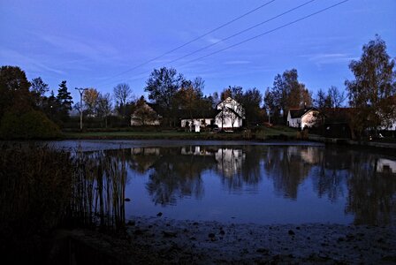 Houses on the lake morning dawn