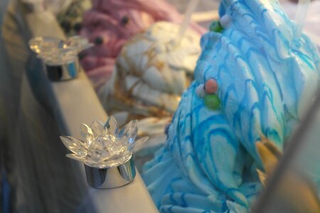 Blue flower glass