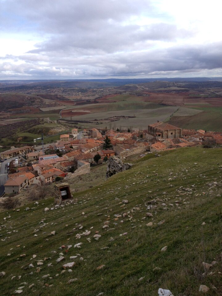 Atienza landscape people
