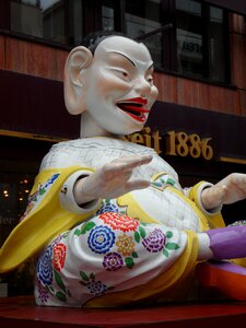 Meissen porcelain statue sculpture