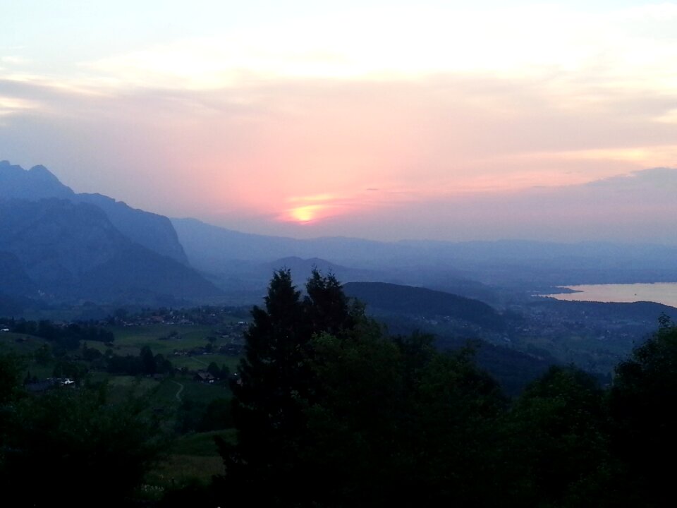Romance panorama thuersee