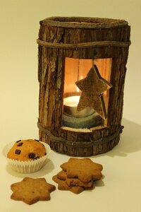Candlelight rustic brown