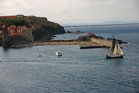 Collioure sea sailboat photo