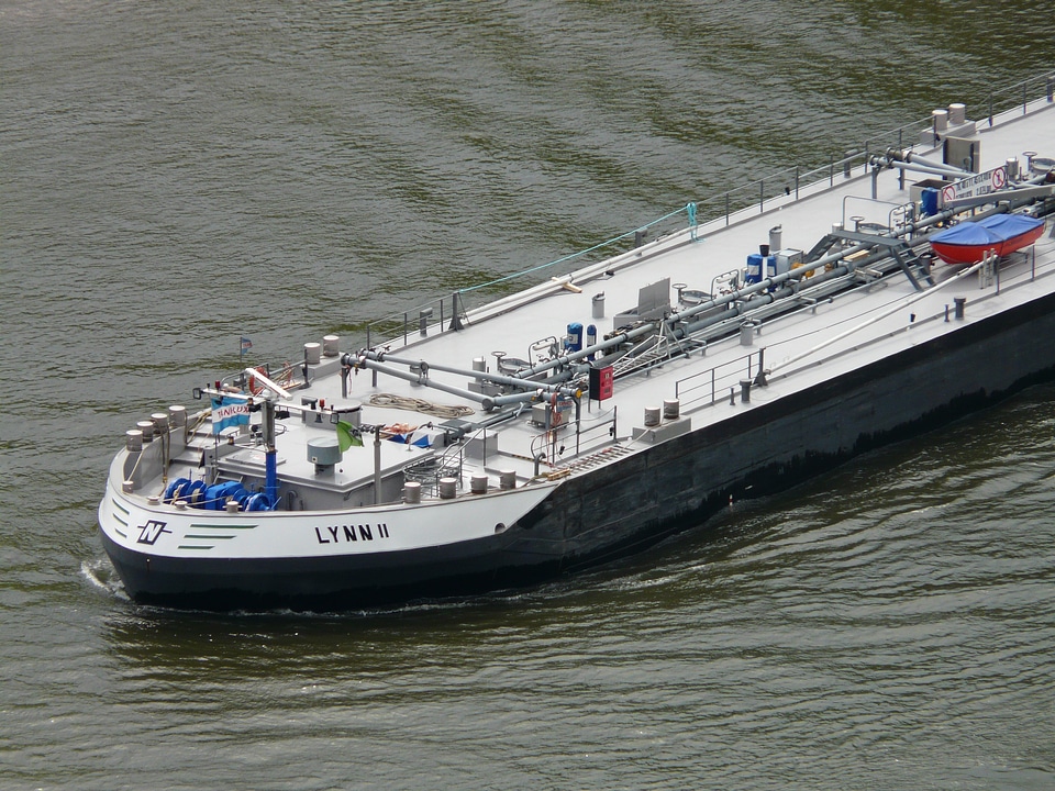 Bug lifeboat transport of goods