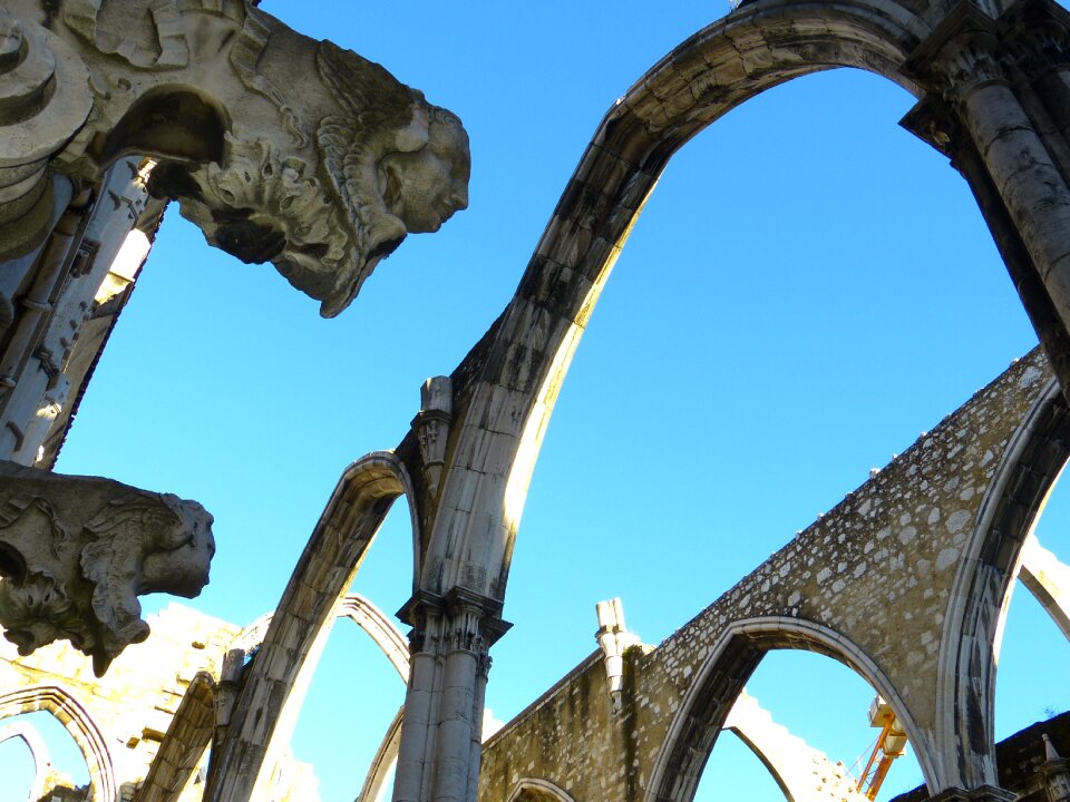 Gothic destroyed earthquake