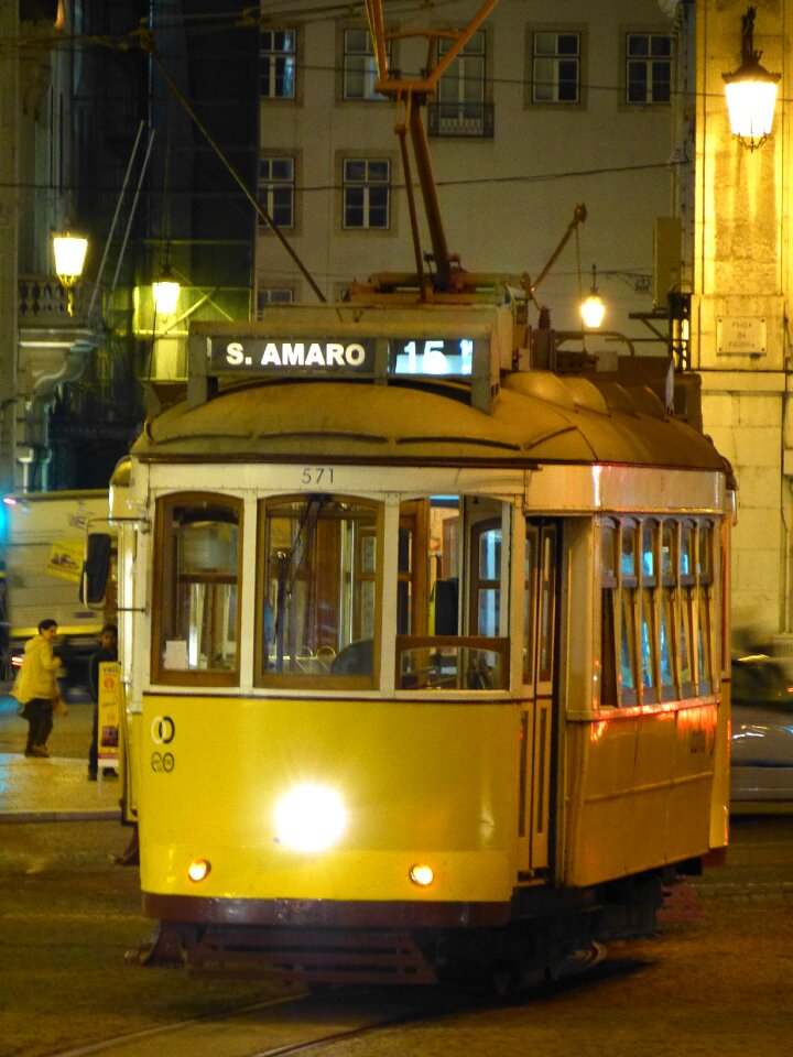 Transporting night at night portugal
