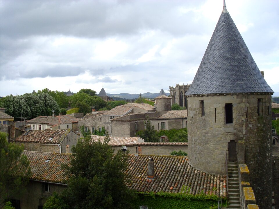Building middle ages imposing