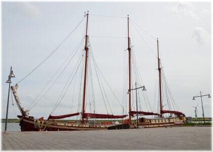 Volendam enkhuizen horn