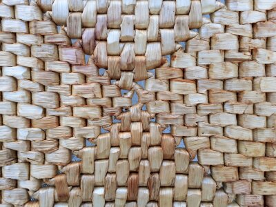 Straw motif handicraftsman