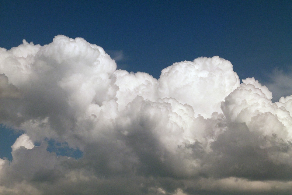 Cloudscape fluffy cloudy