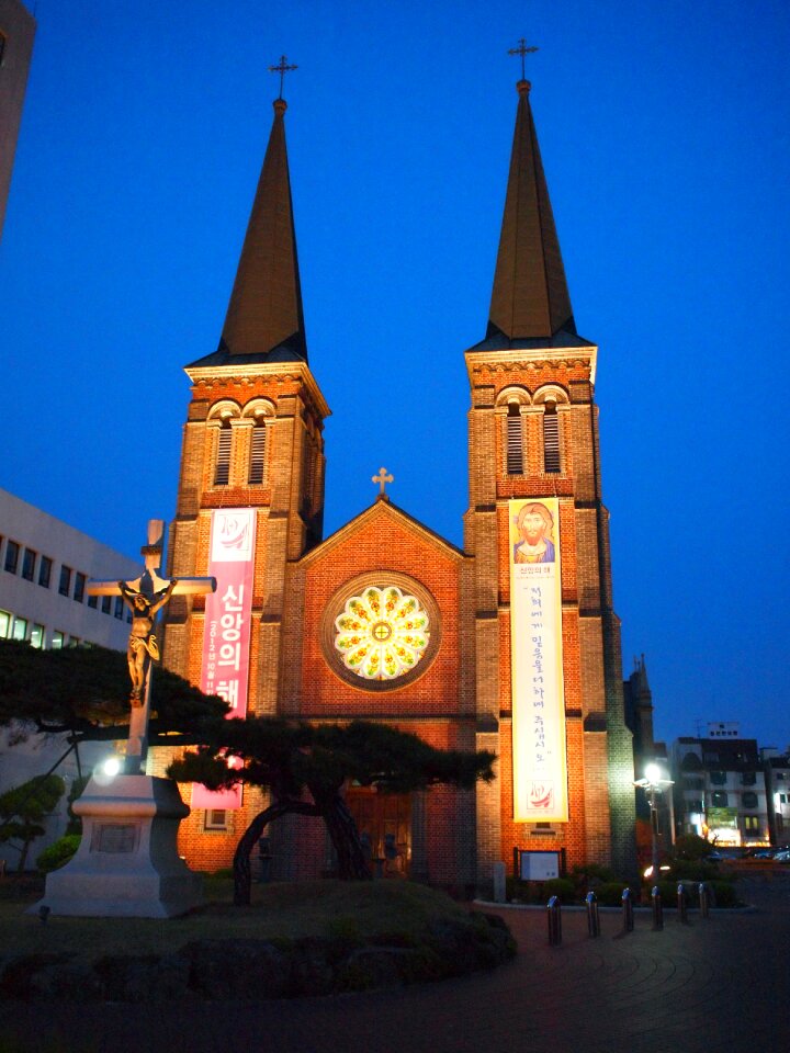 Night dome cathedral