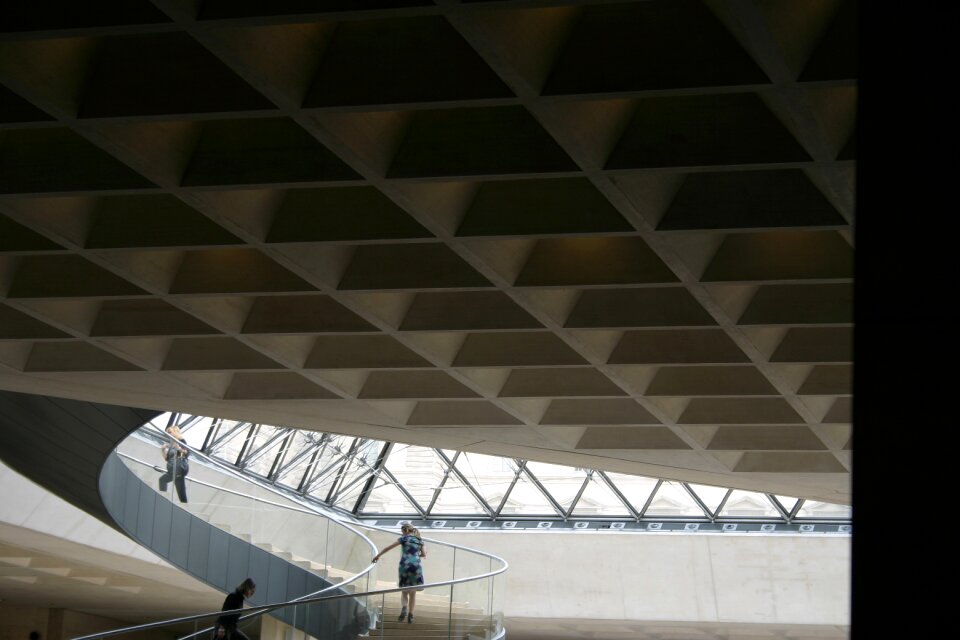 Louvre architecture interior