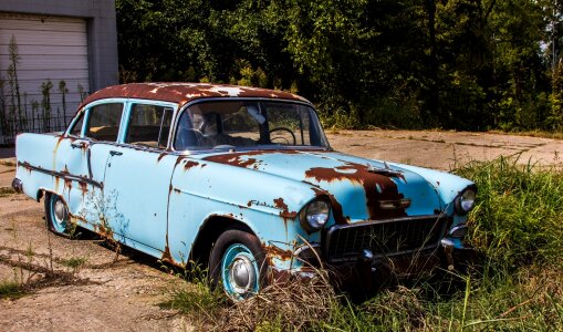 Car rural decay rusty stuff