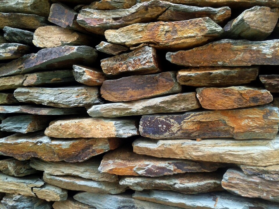 Rough heavy squares