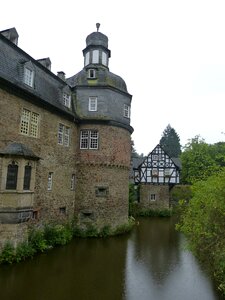 Architecture romance water