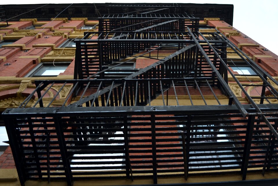 Building fire escape ladder