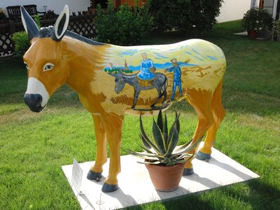 Art haeslach street decoration
