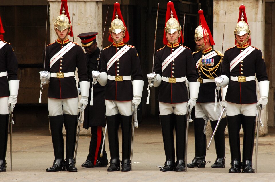 Soldiers warta change