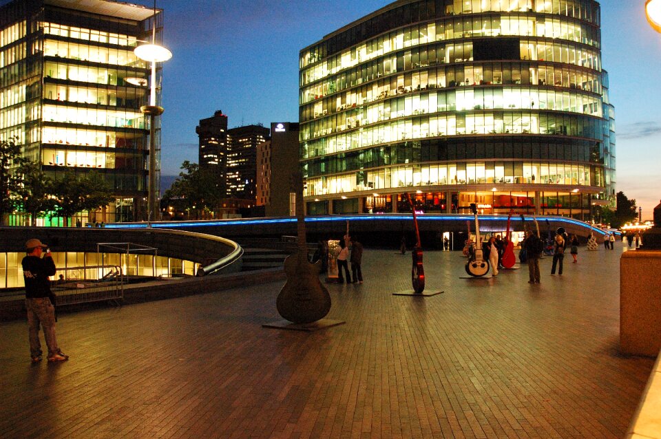 Guitars spacer london