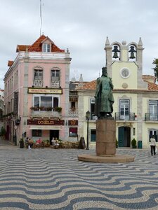 Monument statue church