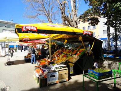 Marketplace fruit market center