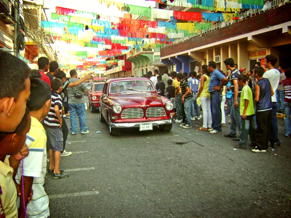 Carnival colors classic auto