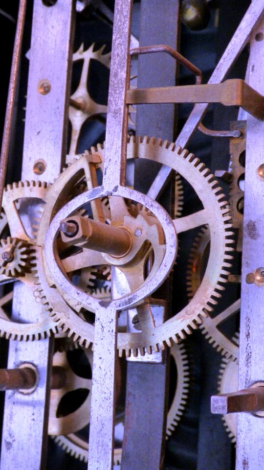 Mechanics clock watch