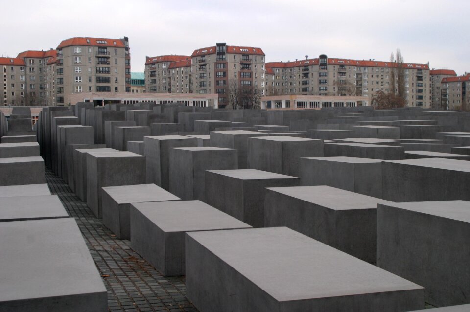 Places of interest memorial monument