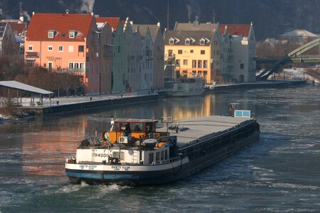 Port main danube canal harbour row photo
