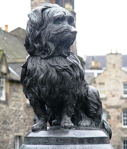 Bronze scotland monument