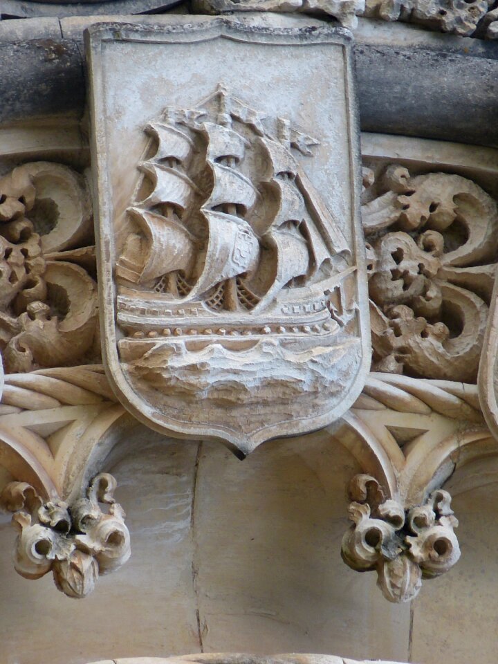 Coat of arms caravel cog ship