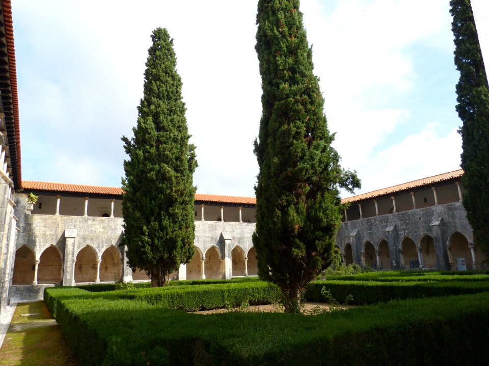 Batalha unesco building photo