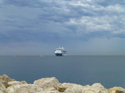 Sea ship travel photo