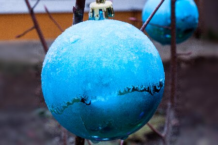 Cold frozen white