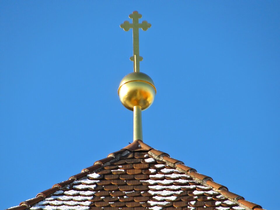 Cross religion buildings