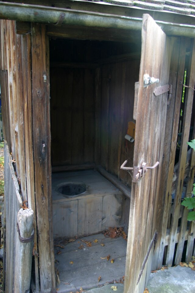 Old toilet plumpsklosett historical toilet