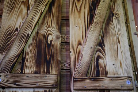 Boards wall building