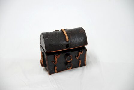 Art molding box