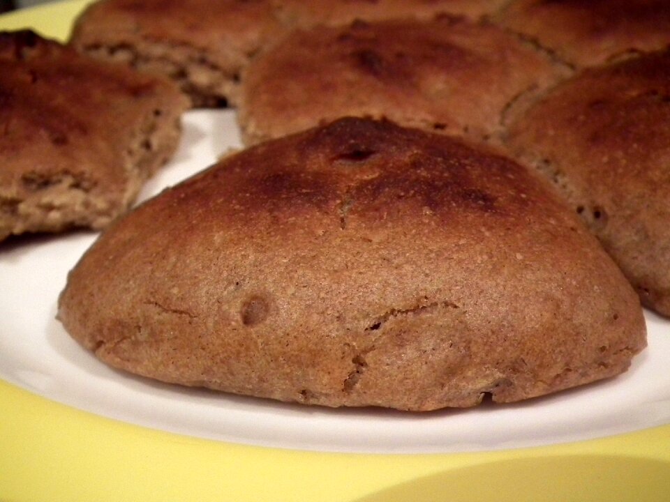 Paste products buns breakfast
