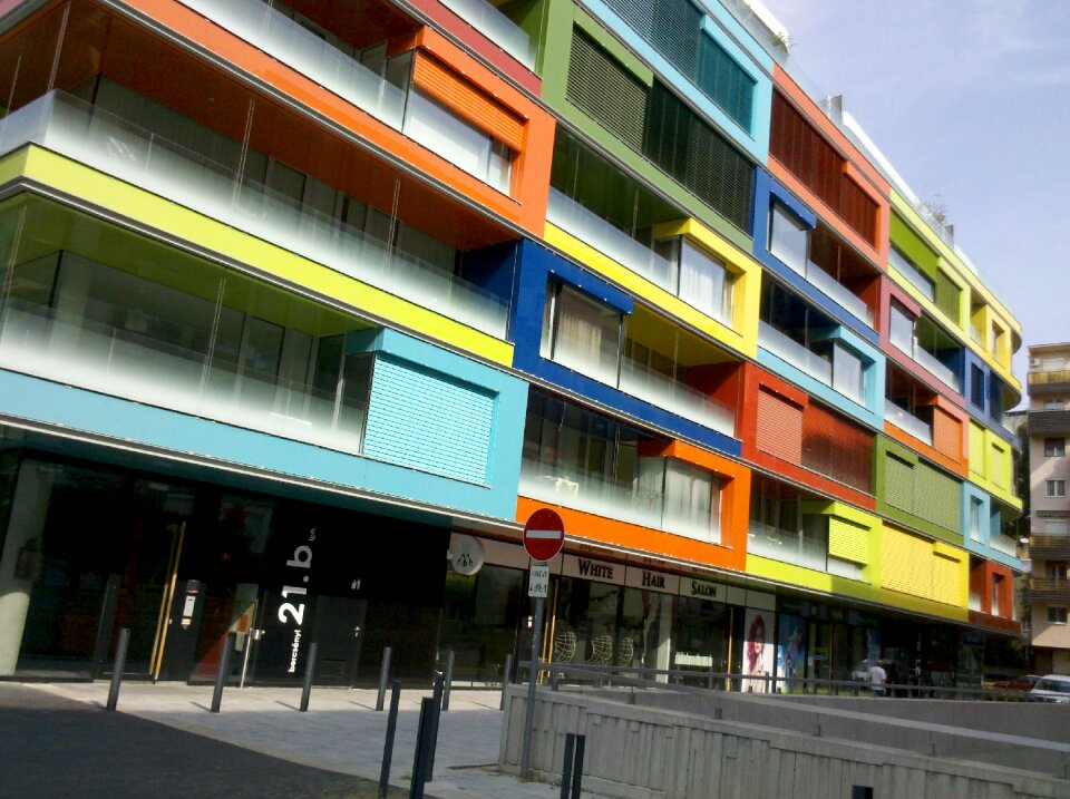 Wall houses constructivism