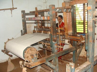 India weaving yarn making photo