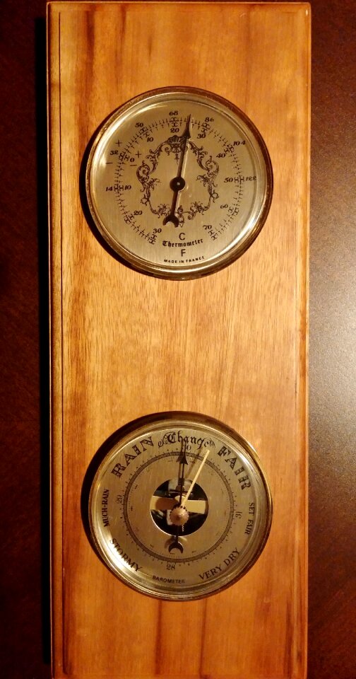 Pressure instruments weather