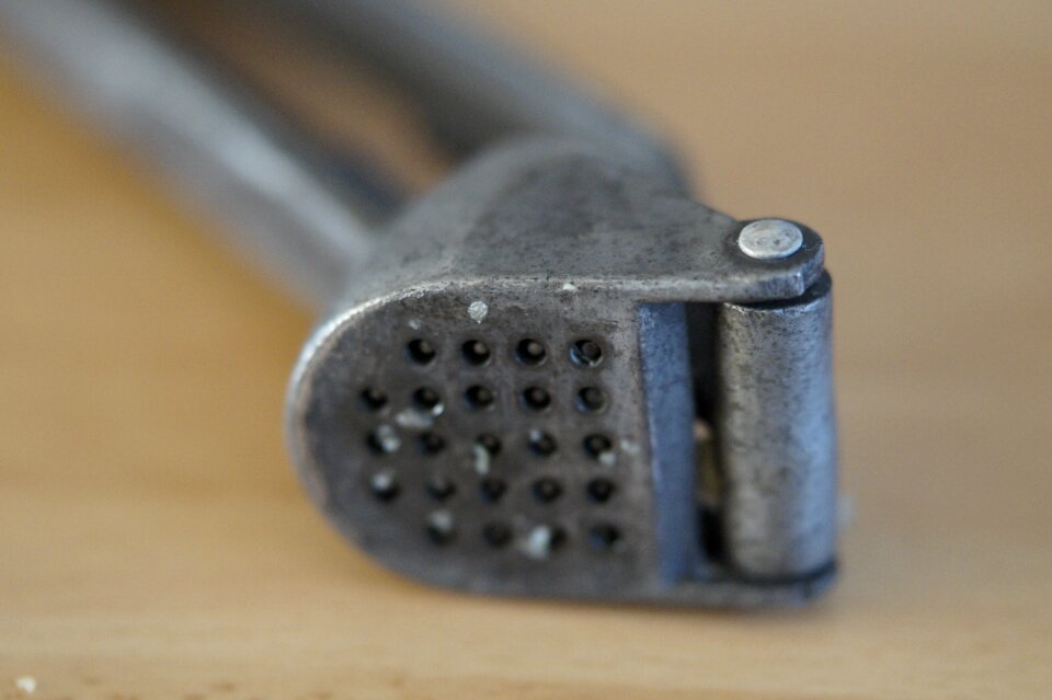 Kitchen tool cook garlic